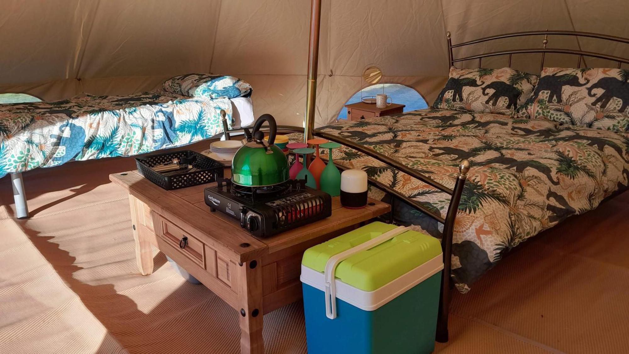 Cornish Skies Glamping Pool Exterior foto